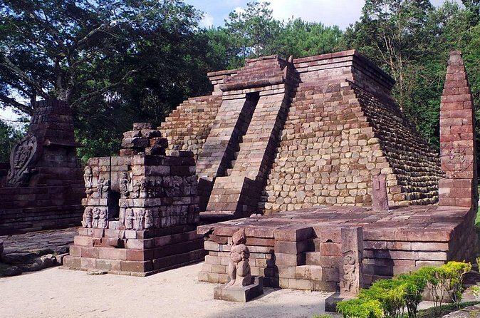 Solo Vintage Tour with Sukuh and Cetho Temple from Yogyakarta - The Sum Up: Who Should Consider This Tour?