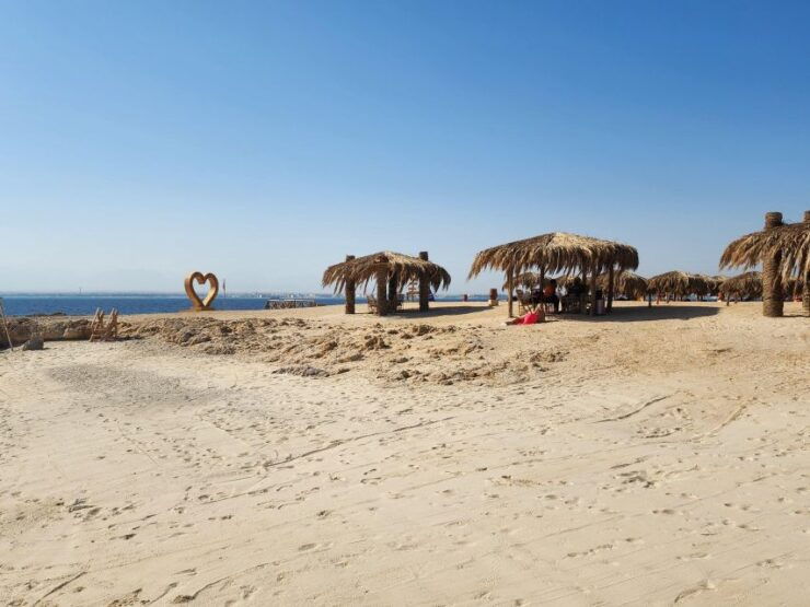 Soma Bay: Magawish Island & Snorkeling Tour W Buffet Lunch - Island Relaxation