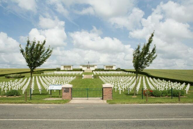 Somme Battlefields Day Private Trip From Paris - Australian National Memorial