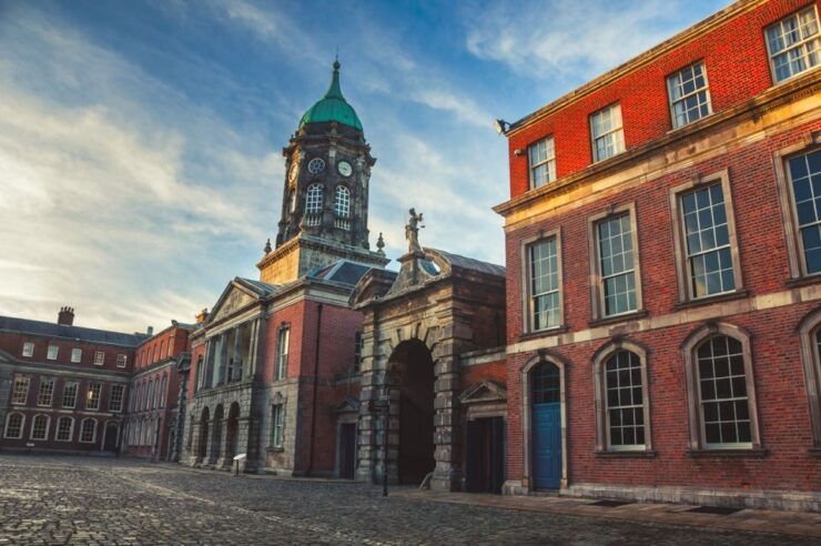 Songs and Heritage of Dublin - Walking Tour - Explore Dublins Famous Landmarks