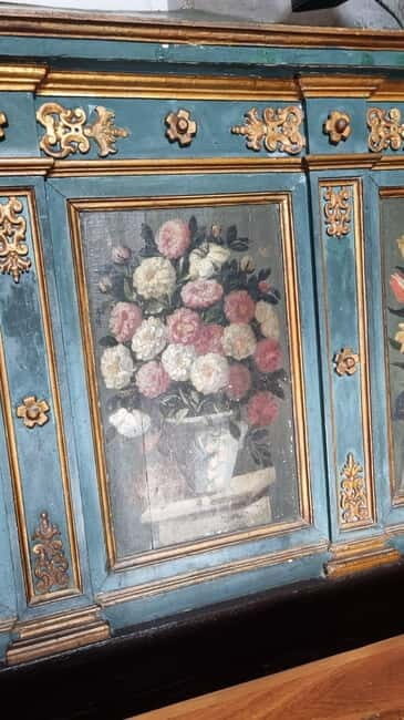 Songs, Stories & Street Food: A Walking Tour of Naples - Exploring Naples through Music and Stories