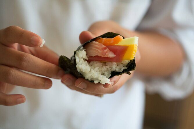 Sophisticated Sushi Class in Los Angeles (Includes 6-Course Meal) - The Review Perspective: What Past Participants Say