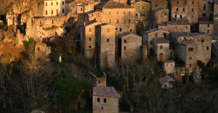Sorano: the Vie Cave and Cantina Della Luce - Tour Details