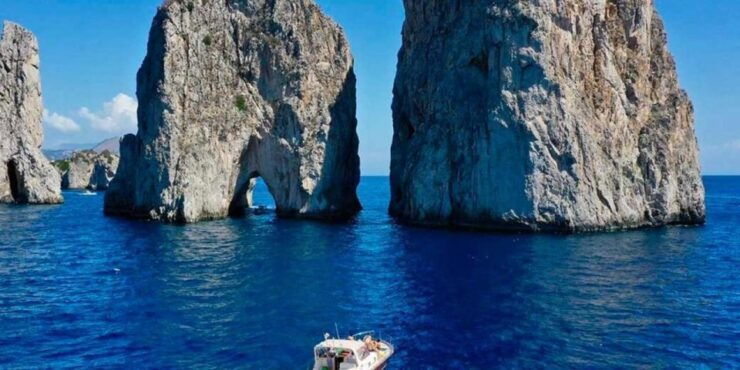 Sorrento: Capri Island Full-Day Boat Tour - Itinerary