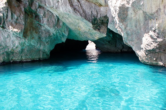 Sorrento Coast and Capri Boat Tour From Positano - Dissatisfaction With Tour
