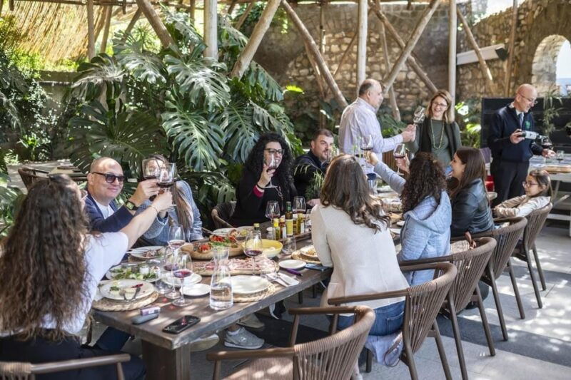 Sorrento: Full Wine Tasting Experience in a Historic Winery - Wine Tasting Options
