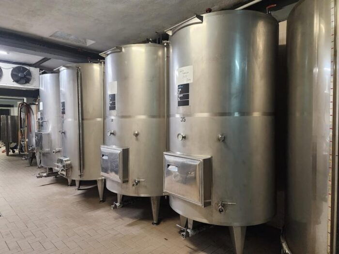 Sorrento: Full Wine Tasting Experience in a Historic Winery - Customer Feedback
