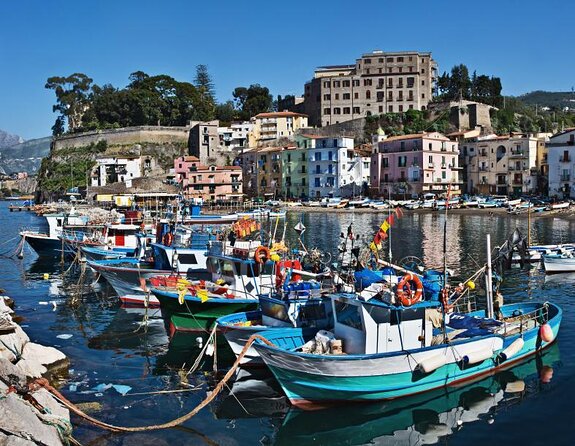 Sorrento Gourmet: Food & Wine Tour With Dinner in Marina Grande Led by a Local - Tour Highlights