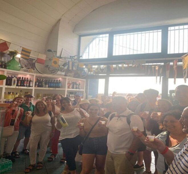 Sorrento: Limoncello Factory Tour and Tasting Experience - Experience