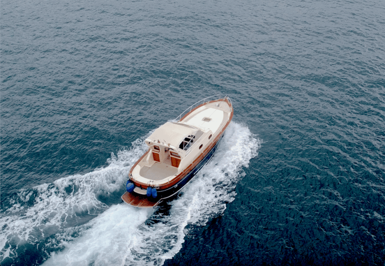 Sorrento: Luxury Private boat to Capri & visit Blue Grotto - Why This Tour Works Well