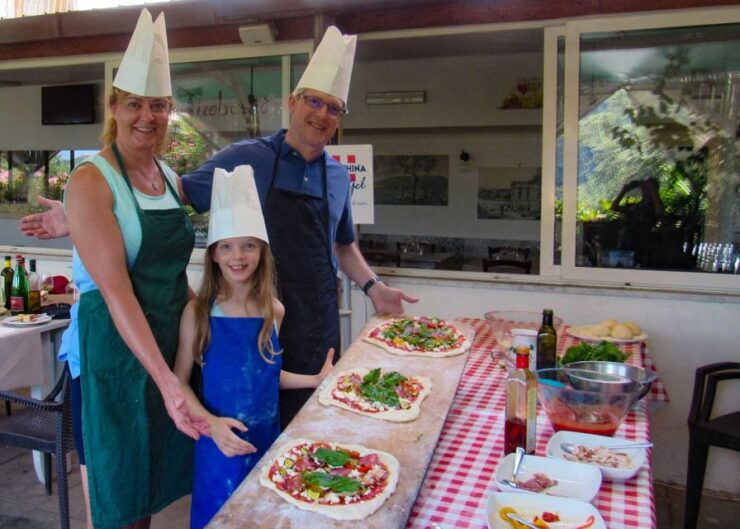 Sorrento: Pizza Making Course - Booking Details