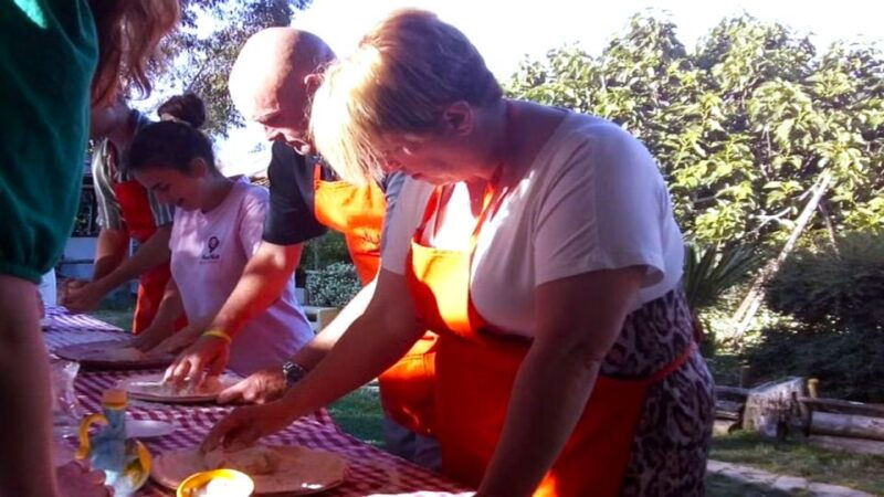Sorrento: Pizza Making W/ Wine, Limoncello, & Transfer - Good To Know