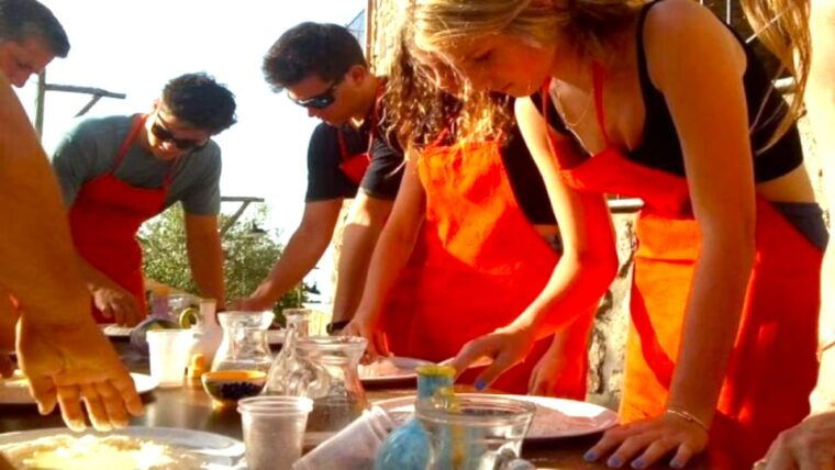 Sorrento: Pizza Making W/ Wine, Limoncello, & Transfer - Culinary Experience