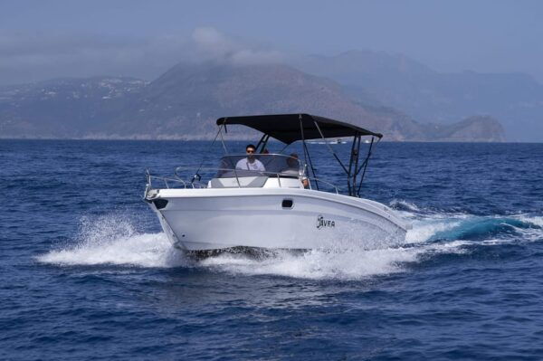 Sorrento: Private Capri Speedboat Tour With Snacks & Drinks - What to Bring