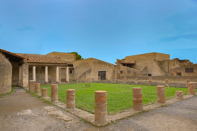 Sorrento Private Tour From Naples Train Station With Pompeii and Positano - Selecting Date and Travelers