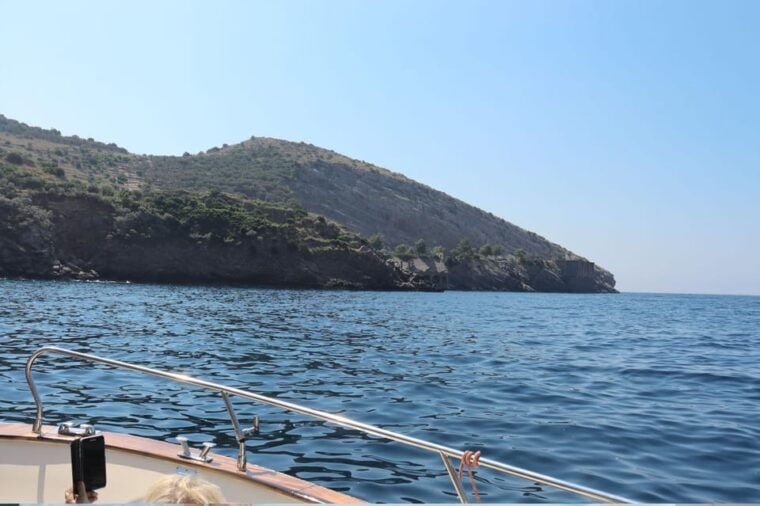 Sorrento: Shared Capri Boat Tour with Snorkeling and fun! - Who Would Love This Tour?