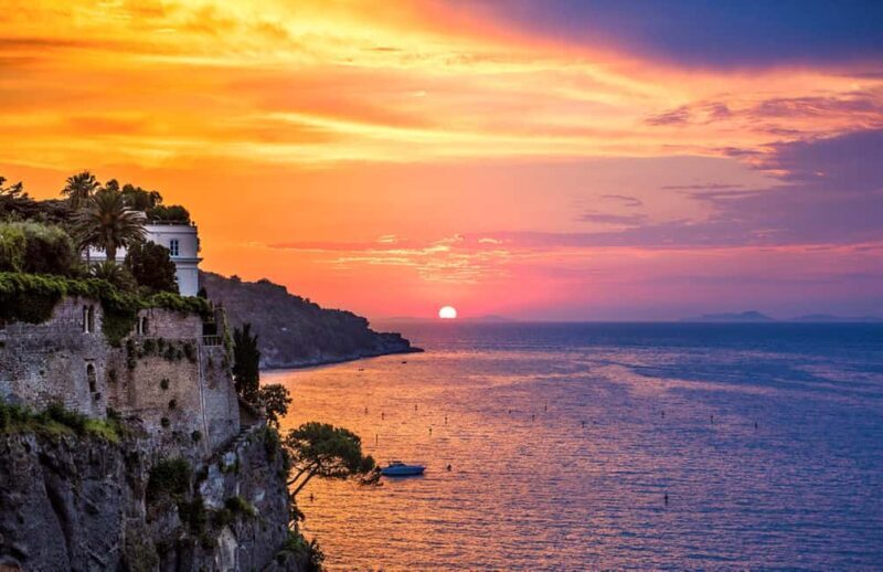 Sorrento: Sunset City Walking Tour with Limoncello Tasting - An In-Depth Look at the Sorrento Sunset Walking Tour