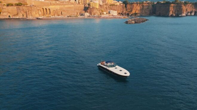 Sorrento Sunset Private Boat Tour - Free Bar and Apetizer - Participant and Date Selection