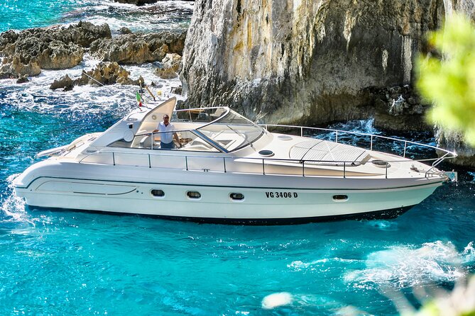 Sorrento Sunset Tour in Luxury Yatch - Logistics and Schedule