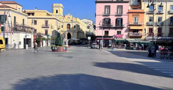 Sorrento: Transfer to Naples, Airport, Train Station. Port.. - Customer Review