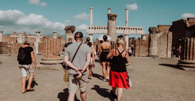 Sorrento: Transfer to Naples With Guided Tour of Pompeii - Directions