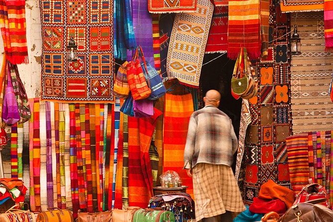 Souks of Marrakech: Private Shopping Tour - Enjoy a Personalized Shopping Experience