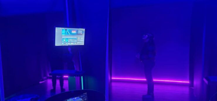 Soulvaria: VR Arcade Pods (1 - 6 Players) - Accessibility and Flexibility