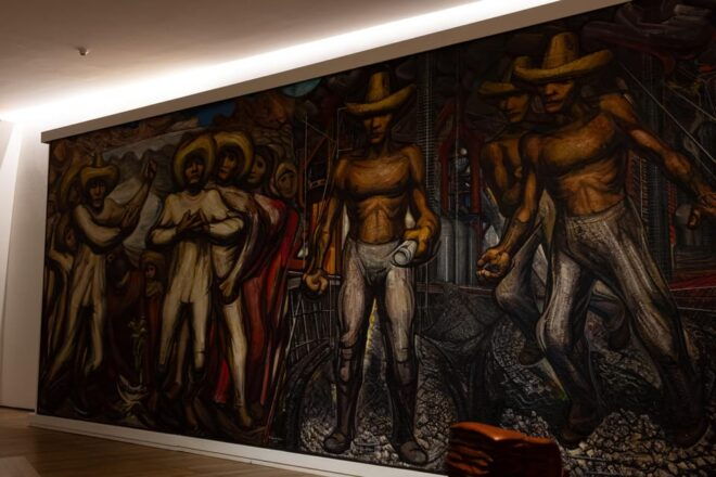 Soumaya: the Greatness of Mexican & Western Art. - 20 Centuries of Mexican Art
