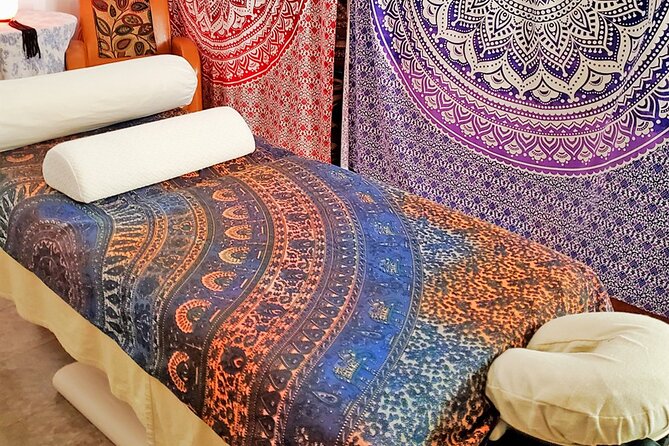 Sound Bath Meditation and Yoga Experience: Retail Therapy Gift for Women - Directions