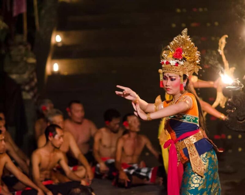 South Bali: GWK, Melasti Beach, and Kecak Dance Tour - Jimbaran Seafood Dinner: A Sunset Feast