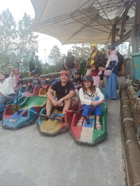 South Bandung: Volcano, Hot Spring, Mud Bathing & Lake Tour - Common Questions