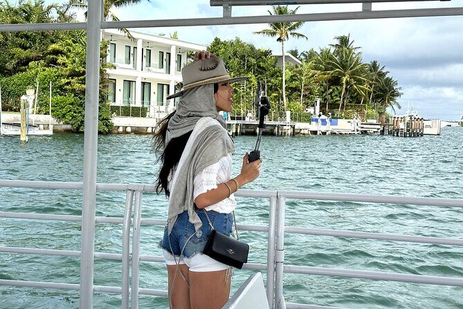 South Beach: Cruise of Millionaires Homes & Miami Skyline - Good To Know