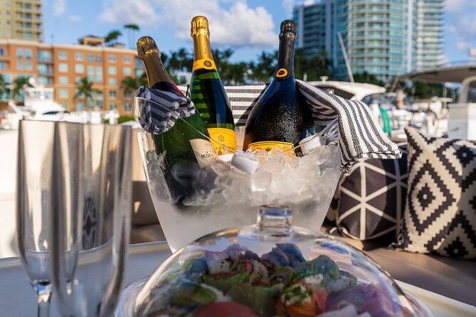 South Beach Miami BACHELORETTE Boat Day! - Logistics