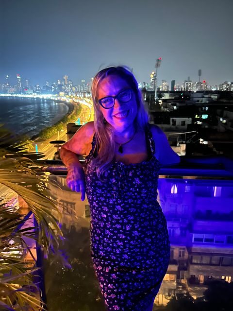 South Bombay Bar Live Tour 2 hours - Good To Know