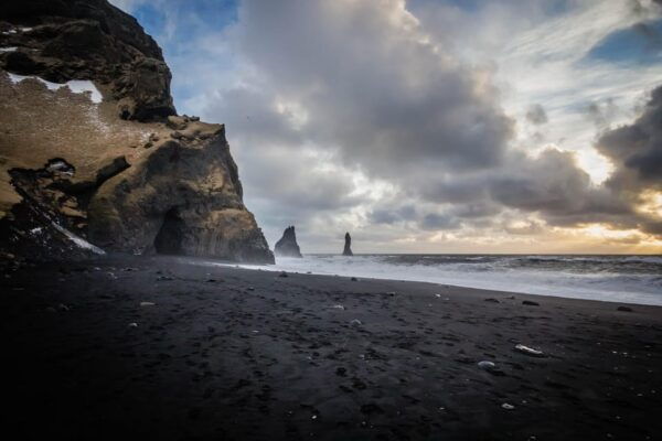 South Coast & Black Sand Beach Private by VAN With PRO Photo - Customer Feedback