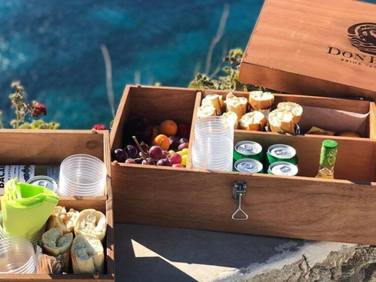 South Coastline of Paros - Panteronisia - Private Boat Exploration