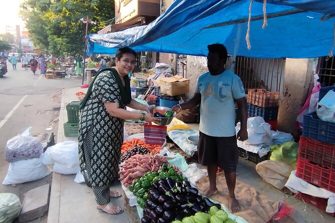 South Indian Vegetarian Cooking Class in Chennai With Meena - Host Information