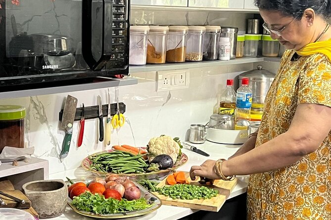 South Indian Vegetarian Cooking Class in Chennai With Meena - Options Available