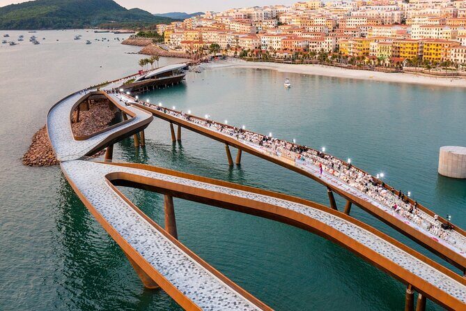 South Island Highlights Tour with Hon Thom Cable Car - Good To Know