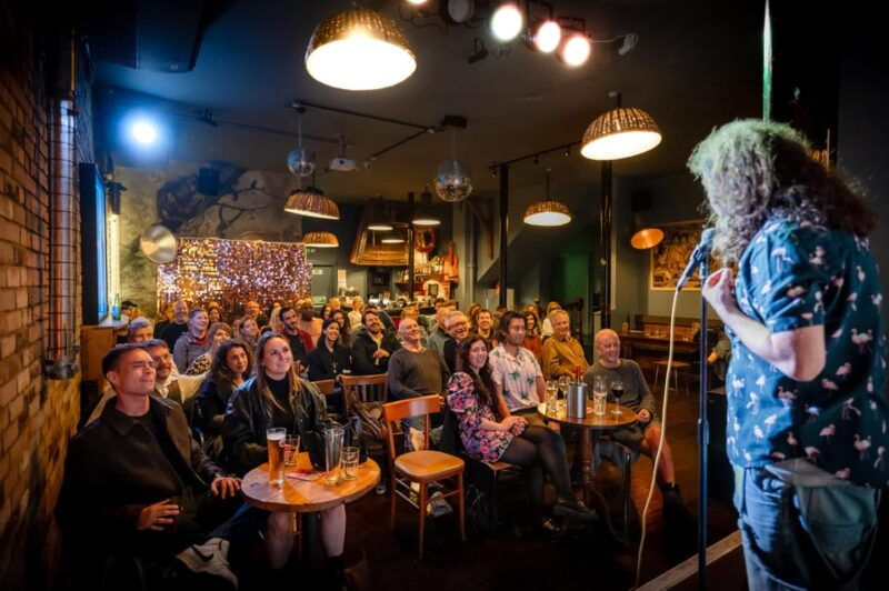 South London: Laugh Train Home Comedy Experience - FAQs