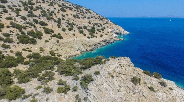 South Naxos Cruise With BBQ by Mikros Kosmos - Cruise Highlights