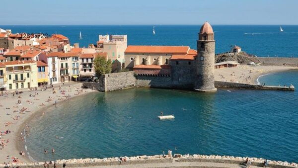 South of France From Barcelona Private Tour With 2 Guides - Flexible Scheduling Options