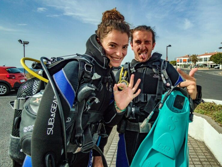 South Tenerife: Beginners Scuba Diving Experience - Booking and Logistics Details