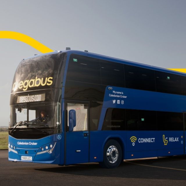 Southampton Airport: BUS Transfer To/From Birmingham - Onboard Amenities for a Comfortable Journey