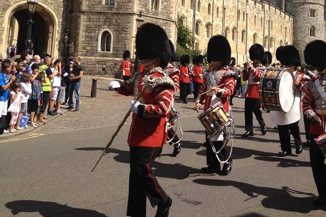 Southampton Cruise Port to London Via Windsor Castle - Private Chauffeured Vehicle