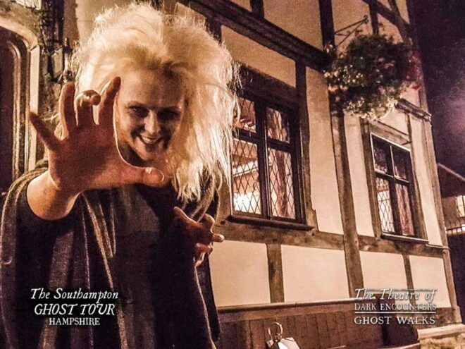 Southampton: Guided Ghost Walk - Immersive Experience