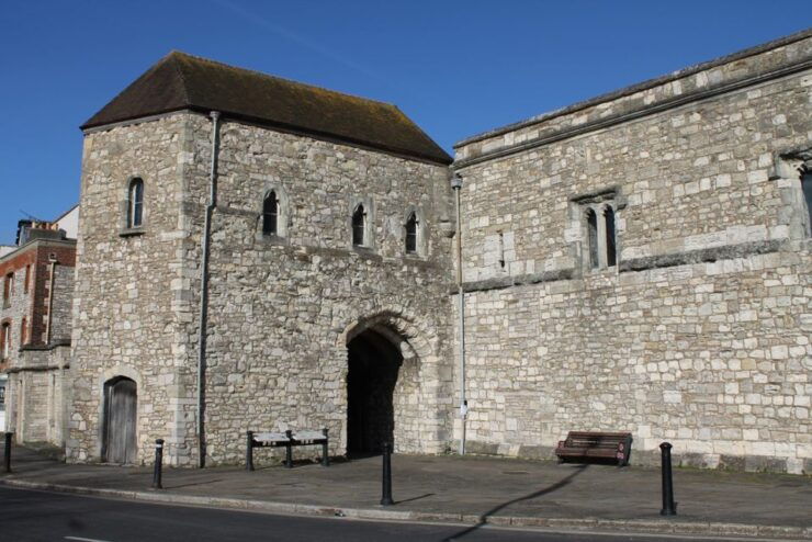 Southampton: Quirky Self-Guided Smartphone Heritage Walks - Southamptons Saxon Origins and Conquests
