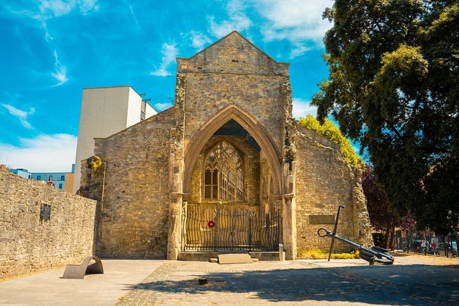 Southampton Scavenger Hunt: Southampton Stories - Features of the Scavenger Hunt