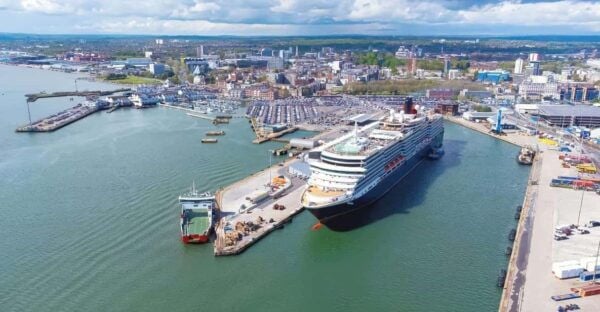 Southampton to London: Private Transfer - Frequently Asked Questions