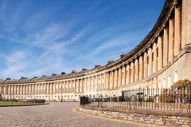 Southampton to London Visiting Stonehenge and Bath - Pricing and Lowest Price Guarantee